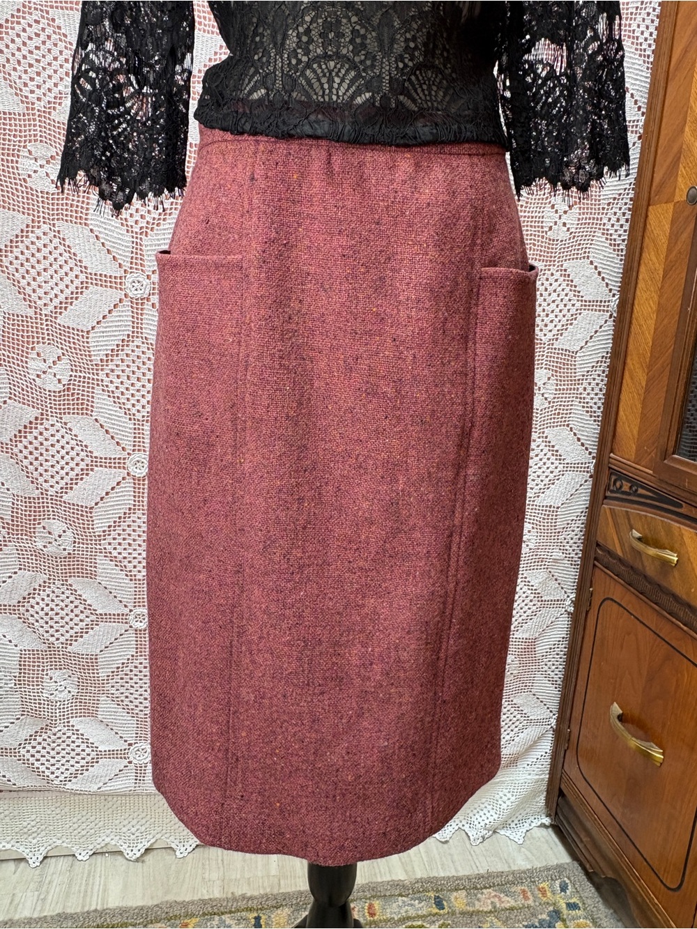 Vintage Rose Tweed Wool-Blend Midi Skirt